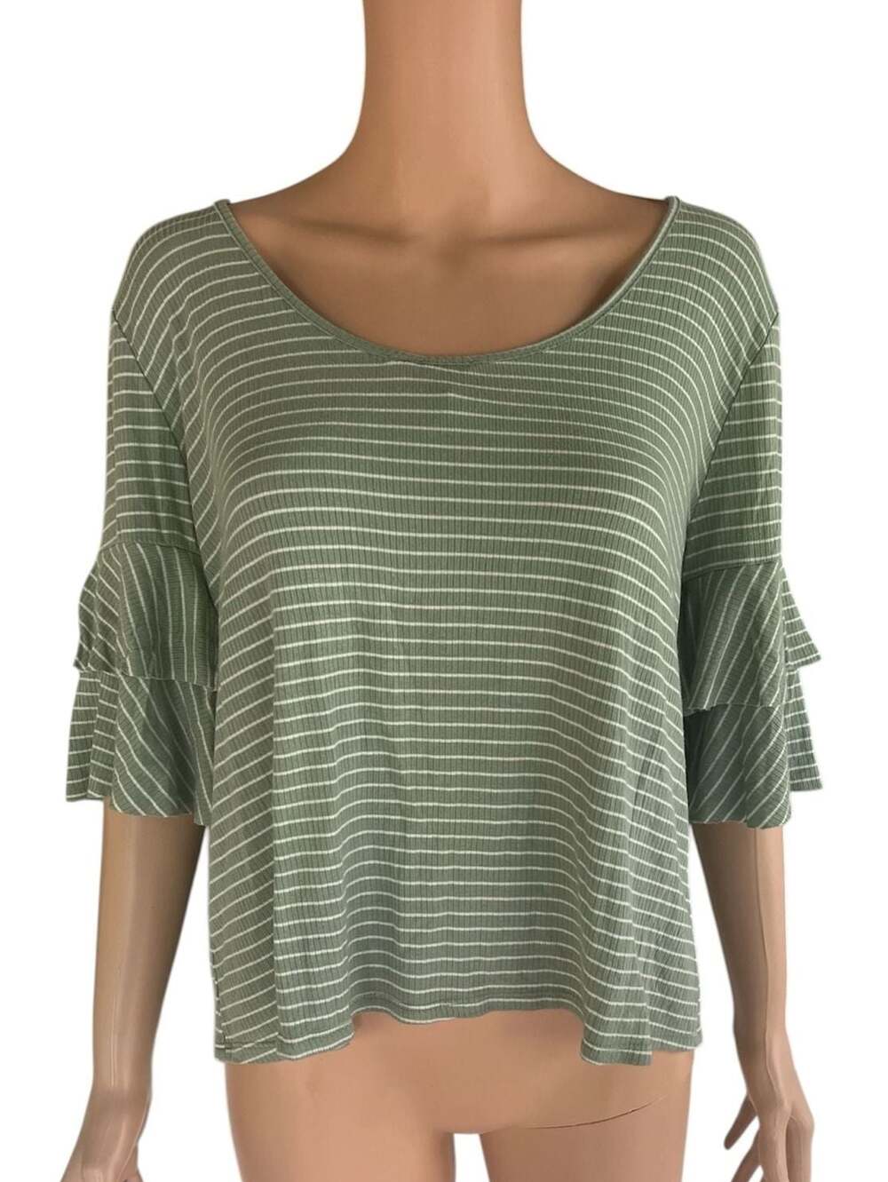 Blu Pepper Green Striped Tiered Ruffle Sleeve Tie Back Top Size L